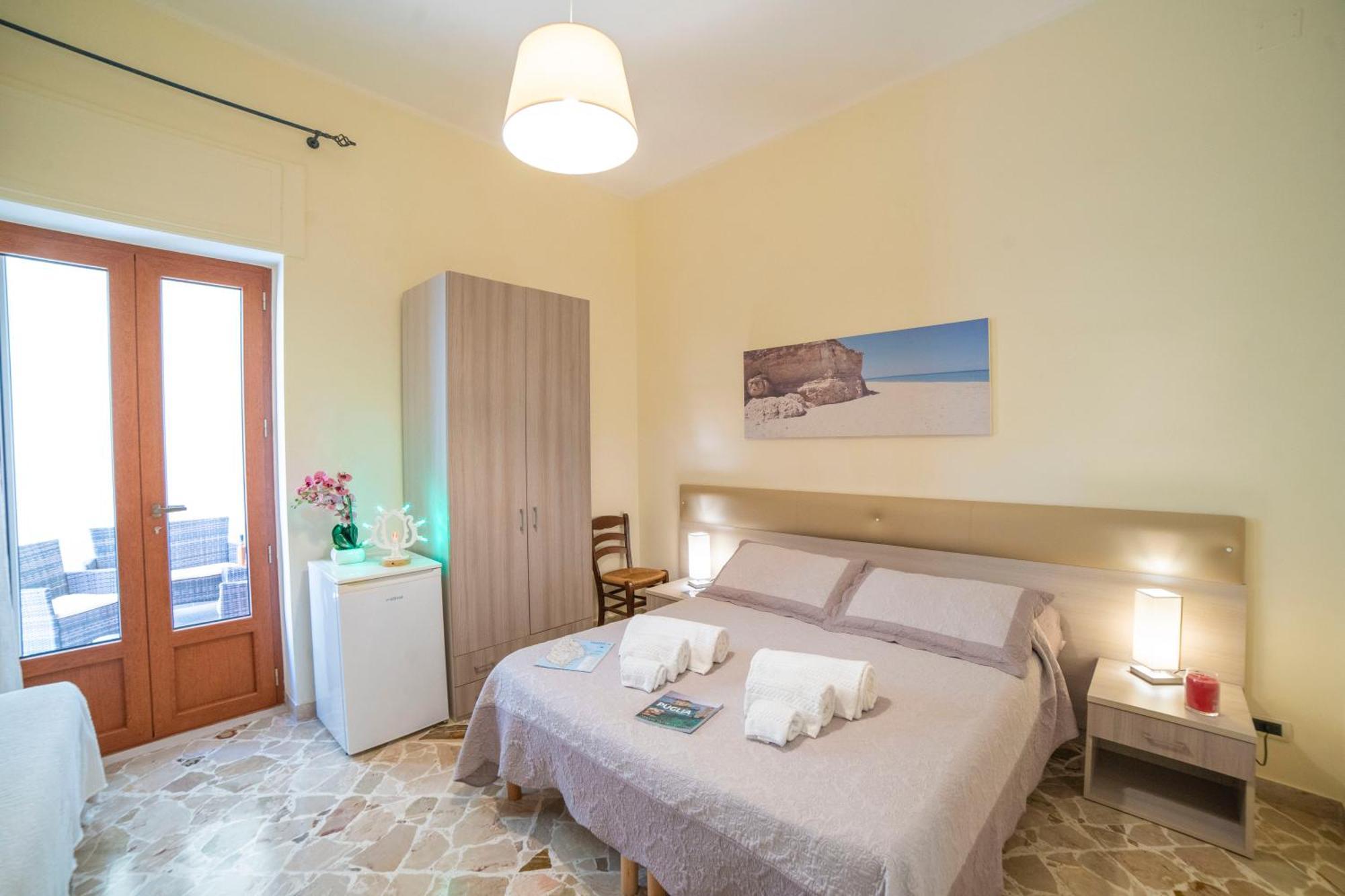 B&B A Due Passi Otranto Luaran gambar
